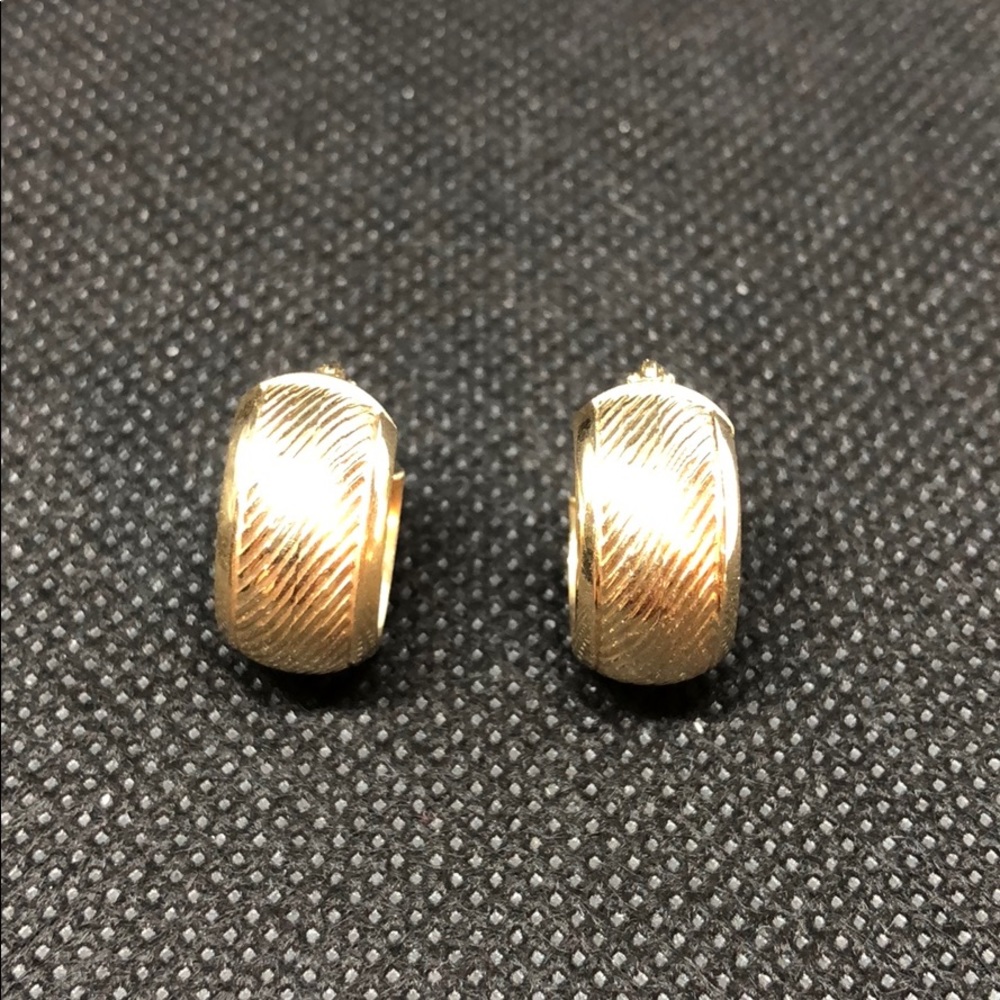 14k gold small hoops earrings